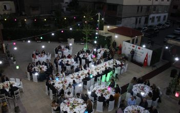 Shoqata “Istanbul” shtroi iftarin tradicional për muajin e shenjtë të Ramazanit