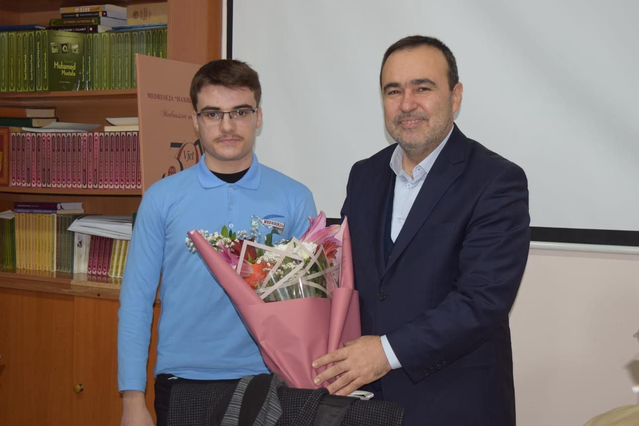 Prof. Dr. M. Lűtfi Arslan vizitoi shoqatën “Istanbul” dhe institucionet që ajo administron